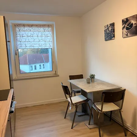 Geraeumige Nahe Hbf Ideal Fuer Monteure, Paare & Familien * Билефельд