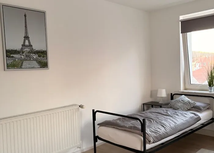 Lejlighed Geraeumige Nahe Hbf Ideal Fuer Monteure, Paare & Familien